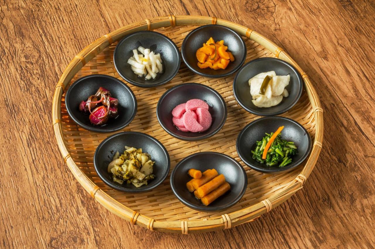 Tabist Kyogura Kyoto Nijo Hotel Bagian luar foto