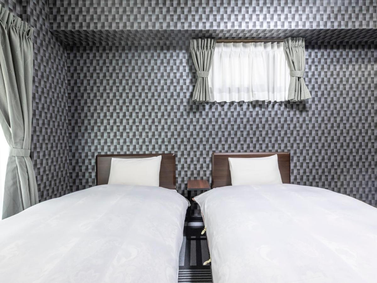 Tabist Kyogura Kyoto Nijo Hotel Bagian luar foto